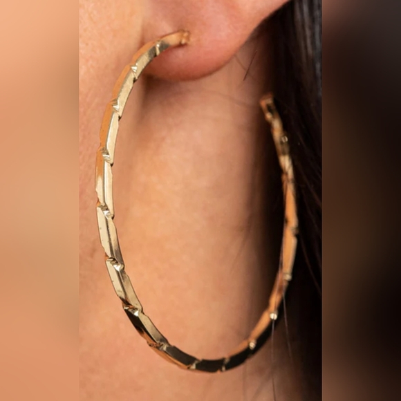 Unregulated - Gold Hoop♥ Earrings - Picture 2 of 6
